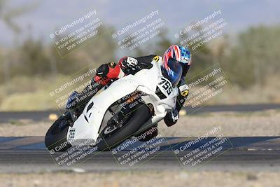 media/Nov-01-2025-CVMA (Sat) [[fc0f7531b8]]/Race 15- Formula 40 MW and LW/